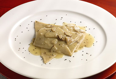 MALFATTI DI GRANO SARACENO CON PORCINI E SEMINI ANICE